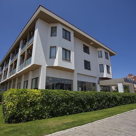 Cilek Marina Hotel Çeşme Exterior foto